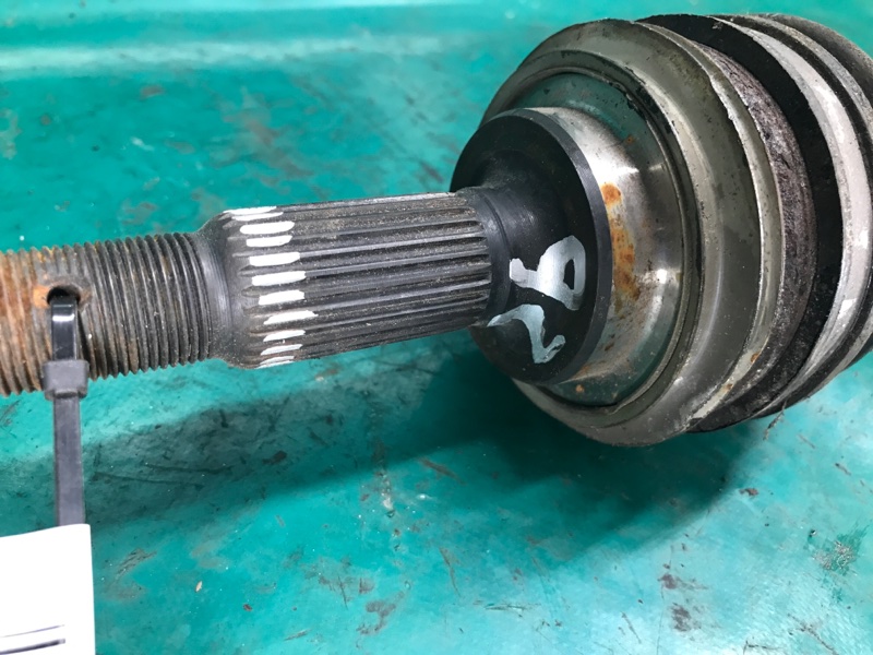 Привод задний правый RAV4 00-05 2000 Внедорожник 2.0 1AZ-FE