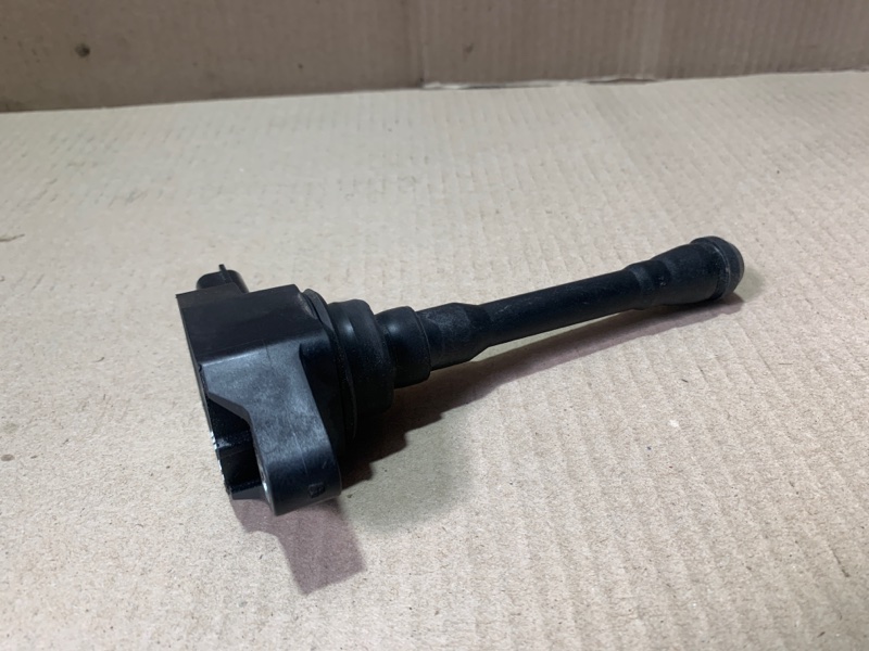 Катушка зажигания X-TRAIL/ROGUE T32 13-20 2014 2.5 QR25DE Катушка зажигания X-TRAIL/ROGUE T32 13-20 2014 2.5 QR25DE