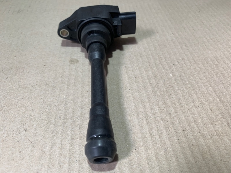 Катушка зажигания X-TRAIL/ROGUE T32 13-20 2014 2.5 QR25DE Катушка зажигания X-TRAIL/ROGUE T32 13-20 2014 2.5 QR25DE