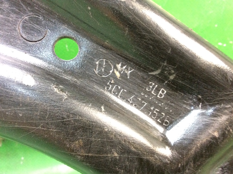 Рычаг передней подвески нижний передний правый JETTA USA 10-17 2011 Седан CBTA 2.5L
