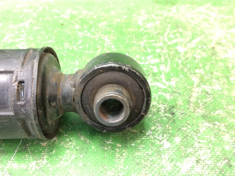 Амортизатор задний ELANTRA MD 10-15 2015 MD 1.8 G4NB