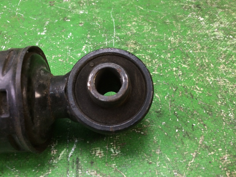 Амортизатор задний ELANTRA MD 10-15 2015 MD 1.8 G4NB