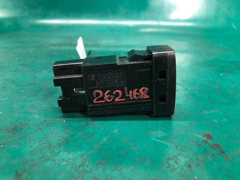 Кнопка TOYOTA TACOMA 05-15