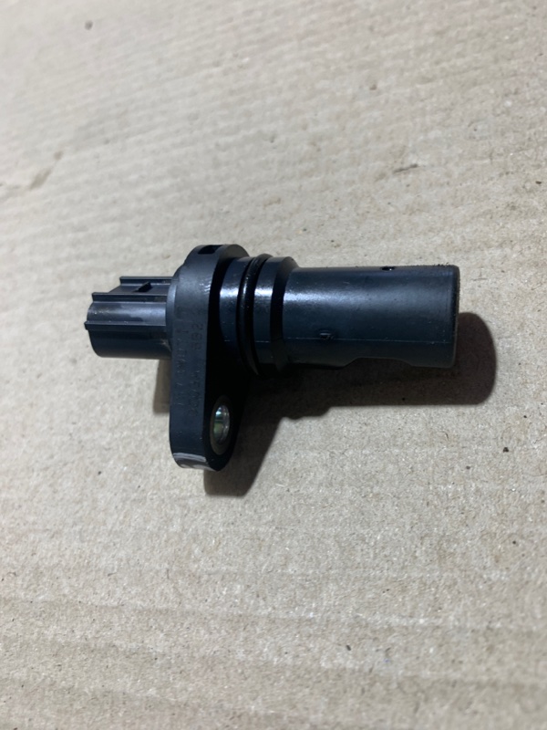 Датчик положения коленвала RDX 19- 2021 2.0 Датчик положения коленвала RDX 19- 2021 2.0