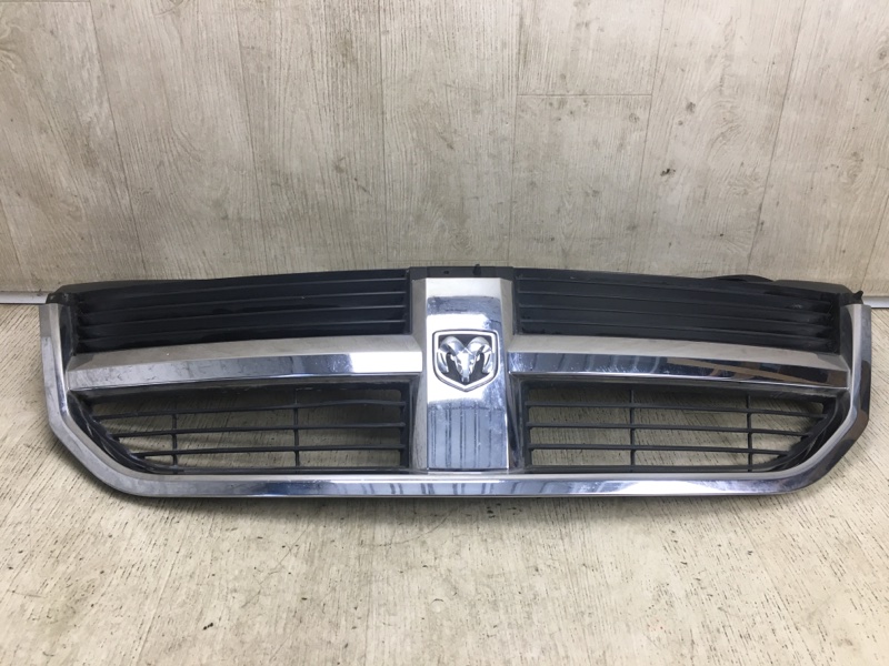 Решетка радиатора JOURNEY 08-20 2010 3.5 EGF