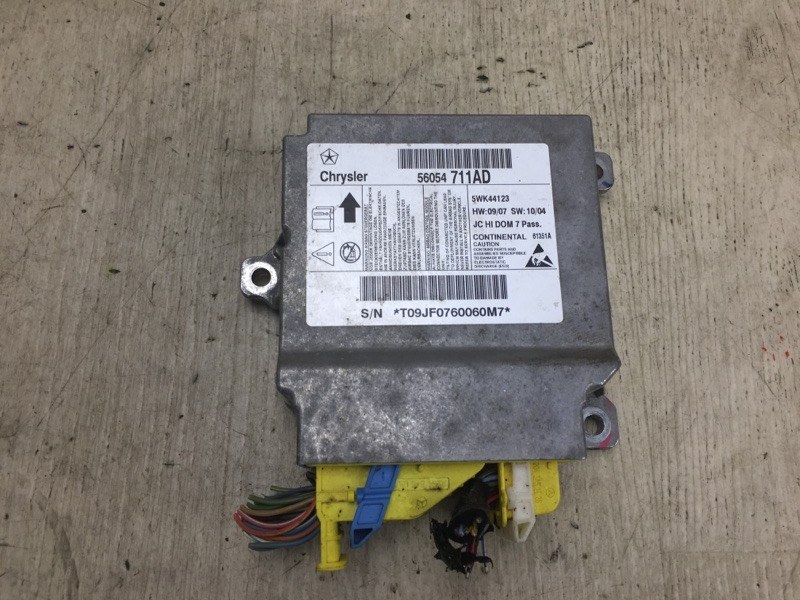Блок управления AIRBAG DODGE JOURNEY 08-20 2010 3.5 EGF 56054711AD Б/У