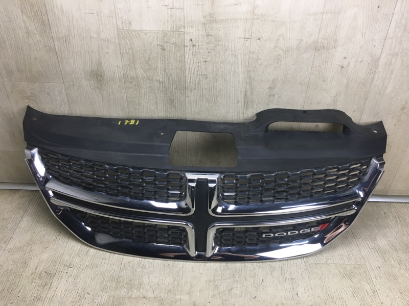 Решетка радиатора JOURNEY 08-20