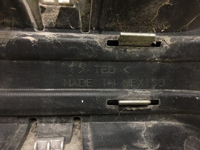 Решетка радиатора JOURNEY 08-20