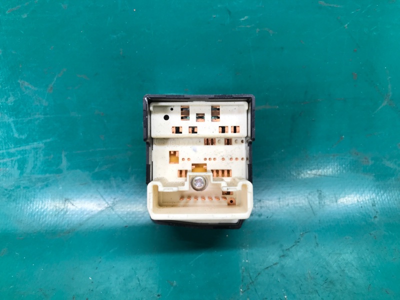 Блок управления зеркалами TOYOTA TACOMA 05-15 Блок управления зеркалами TOYOTA TACOMA 05-15