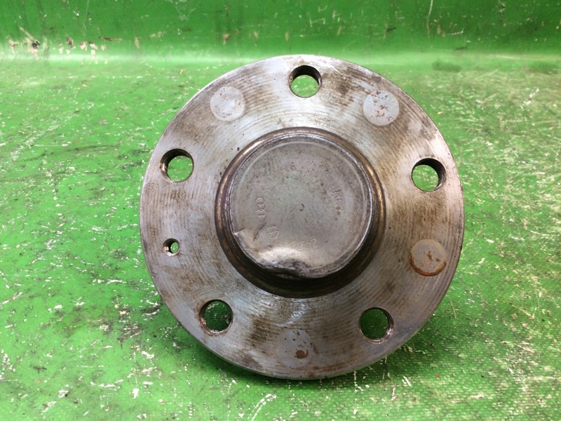 Ступица задняя VOLKSWAGEN JETTA 05-10 2007 Седан 2.5 1T0598611B Б/У