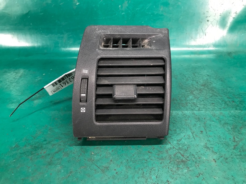 Дефлектор воздушный правый TOYOTA LAND CRUISER PRADO 150 09-17 Внедорожник 3.0 1KDFTV Дефлектор воздушный правый TOYOTA LAND CRUISER PRADO 150 09-17 Внедорожник 3.0 1KDFTV