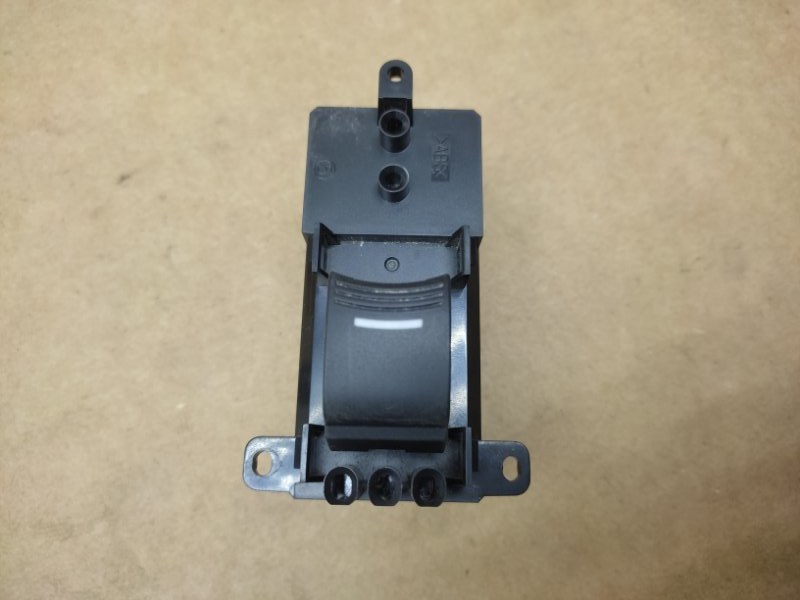 Кнопка стеклоподъемника задняя правая ACURA ILX 12-16 2013 Седан 2.0 35770-TK4-A01 Б/У