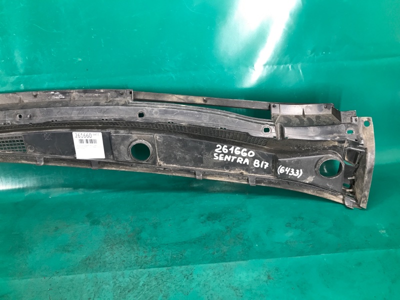 Пластик под лобовое стекло / Жабо SENTRA B17 12-21 2014 Седан 1.8