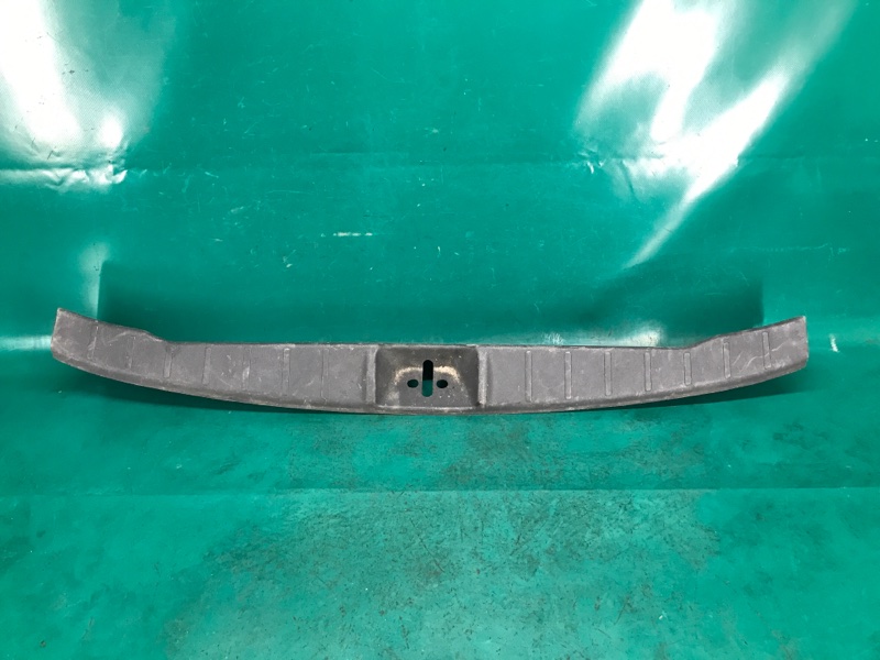 Запчасть накладка на порог багажника MITSUBISHI ASX / OUTLANDER SPORT 10-21 2015 Внедорожник 2.0 4B11 7240A173XA Б/У Накладка на порог багажника MITSUBISHI ASX / OUTLANDER SPORT 10-21 2015 Внедорожник 2.0 4B11 7240A173XA Б/У