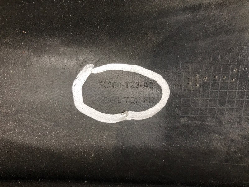 Пластик под лобовое стекло / Жабо TLX 14-17 2016 Седан 2.4L 4 Пластик под лобовое стекло / Жабо TLX 14-17 2016 Седан 2.4L 4