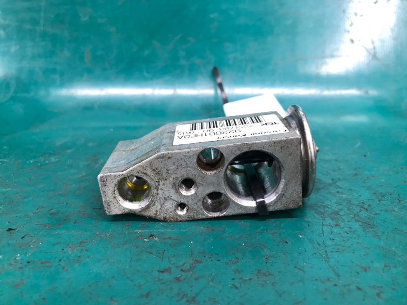 Клапан кондиционера NV200 USA 13- 2017 M20X 2.0 MR20DE