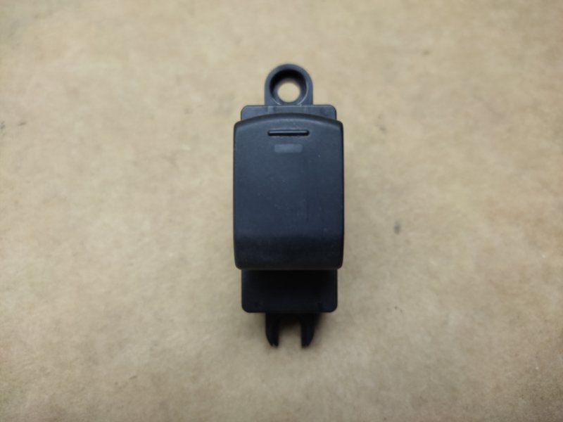 Кнопка стеклоподъемника задняя левая SUBARU LEGACY 09-15 BM 2010 Седан 2.5 EJ253 83071FG100 Б/У