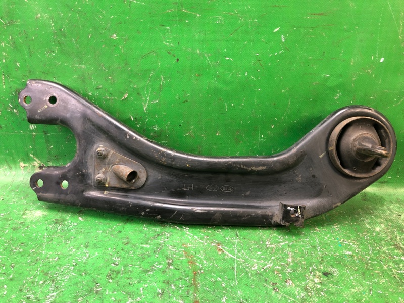 Рычаг задней подвески продольный задний левый HYUNDAI SONATA YF 10-14 2011 YF 2.4 G4KJ 552703Q000 Б/У
