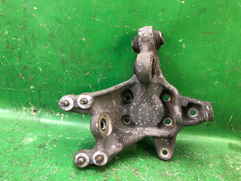 Цапфа задняя левая HYUNDAI SONATA YF 10-14 2011 YF 2.4 G4KJ 527103Q010 Б/У