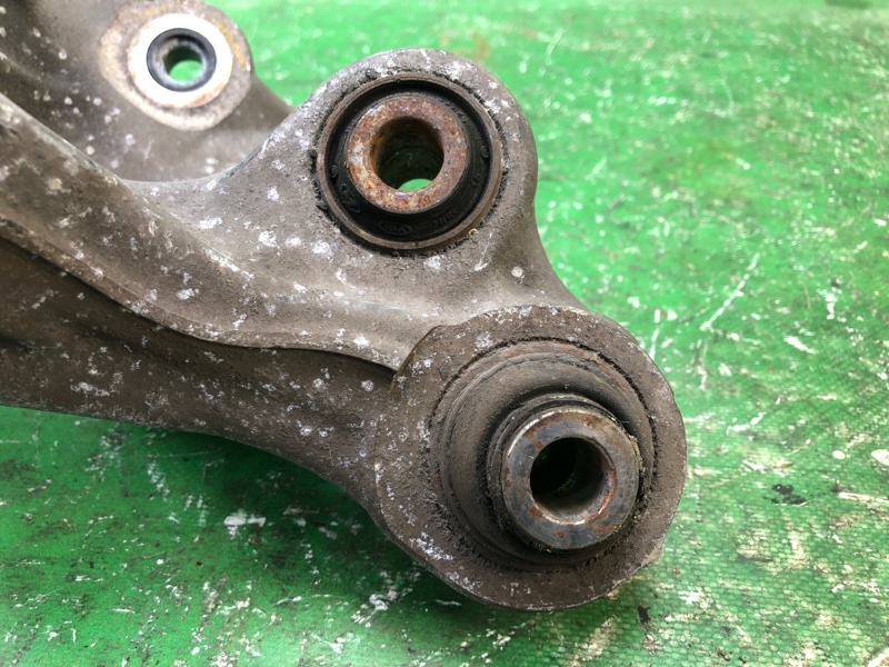 Цапфа задняя левая SONATA YF 10-14 2011 YF 2.4 G4KJ