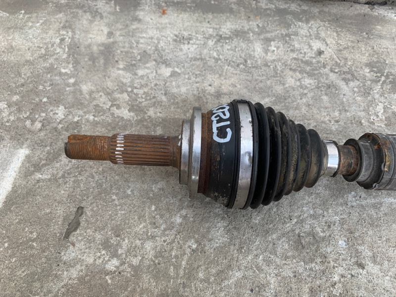 Привод передний левый LEXUS CT200 11-17 1.8 2ZRFXE