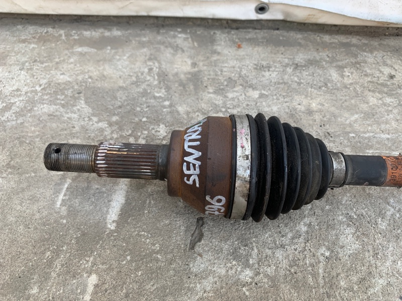 Привод передний правый NISSAN SENTRA B17 12-21 1.8 MRA8DE Привод передний правый NISSAN SENTRA B17 12-21 1.8 MRA8DE