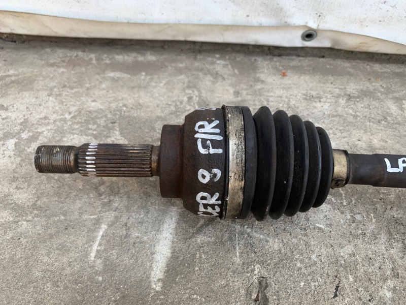 Привод передний правый MITSUBISHI LANCER 4/5/6/7/8 88-02 8