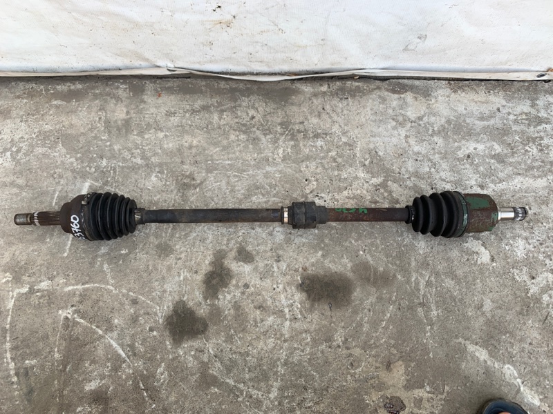 Привод передний правый LANCER 4/5/6/7/8 88-02 00-03 8