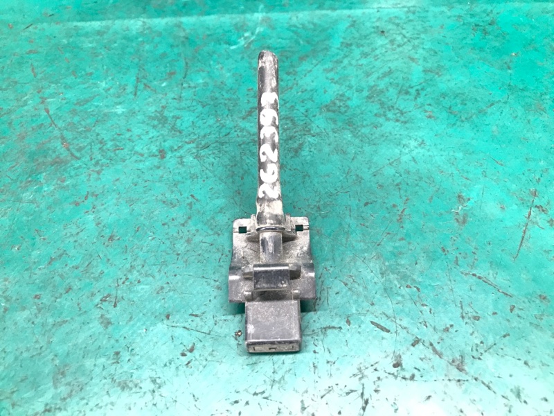 Форсунка омывателя стекла TOYOTA LAND CRUISER PRADO 150 09-17 Внедорожник 3.0 1KDFTV