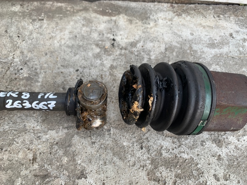 Привод передний левый LANCER 4/5/6/7/8 88-02 00-03 8