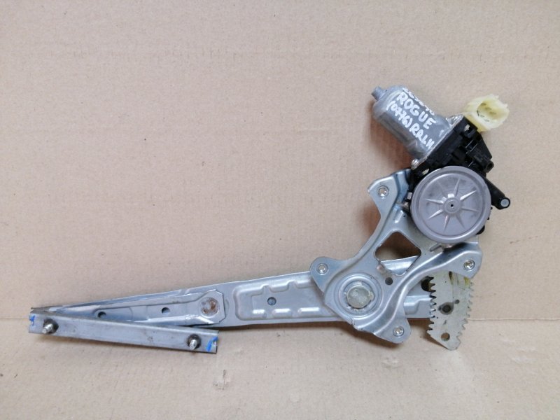 Стеклоподъемник задний левый NISSAN X-TRAIL/ROGUE T32 13-20 2014 2.5 QR25DE 82721-4BA1A Б/У