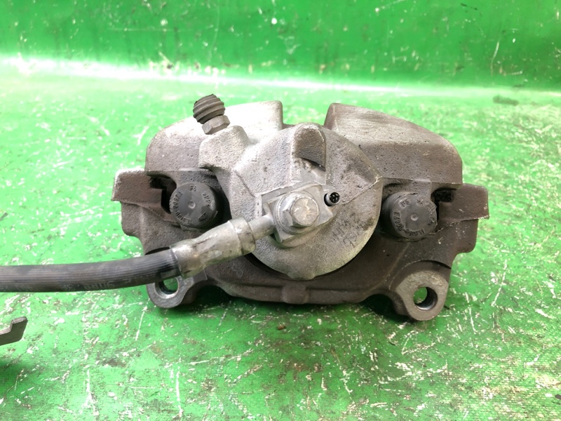 Суппорт тормозной передний левый JETTA USA 10-17 2011 2.5 Суппорт тормозной передний левый JETTA USA 10-17 2011 2.5