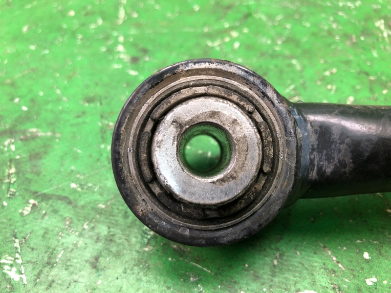 Тяга задней подвески JETTA USA 10-17 2011 2.5