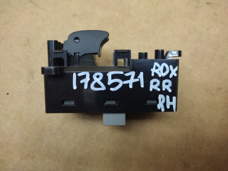 Кнопка стеклоподъемника задняя левая RDX 12-19 2018 Внедорожник 3.5 Кнопка стеклоподъемника задняя левая RDX 12-19 2018 Внедорожник 3.5