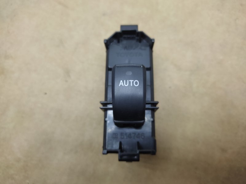 Запчасть кнопка стеклоподъемника LEXUS IS250/350 05-13 84030-53040 Б/У Кнопка стеклоподъемника LEXUS IS250/350 05-13 84030-53040 Б/У