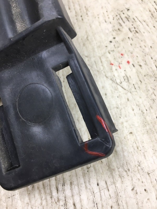 Кронштейн переднего бампера передний правый EDGE 06-14 2010 T35PDED