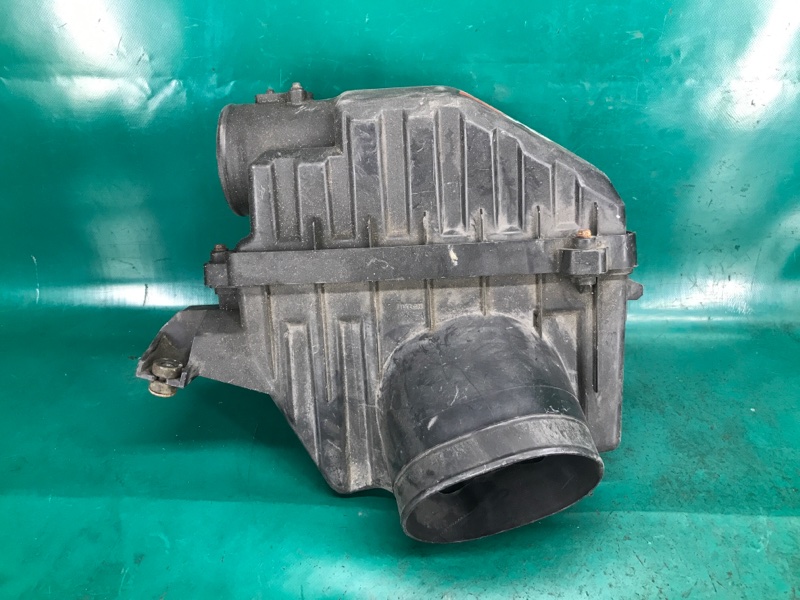 Корпус воздушного фильтра MDX (YD2) 06-13 2008 Внедорожник 3.7 J37A1 Корпус воздушного фильтра MDX (YD2) 06-13 2008 Внедорожник 3.7 J37A1