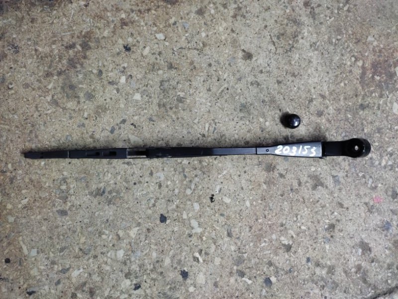 Поводок стеклоочистителя задний TIIDA/VERSA C11 04-11