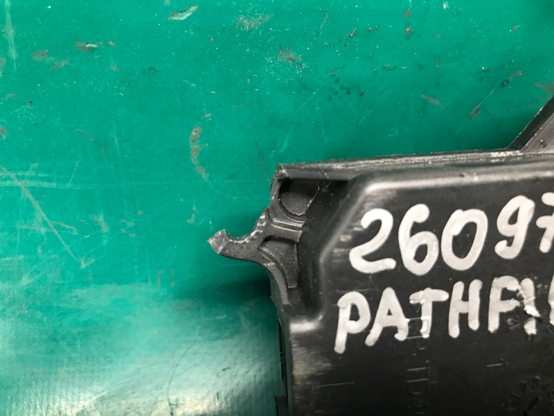 Моторчик заслонки печки NISSAN PATHFINDER R52 12-21 R52 3.5