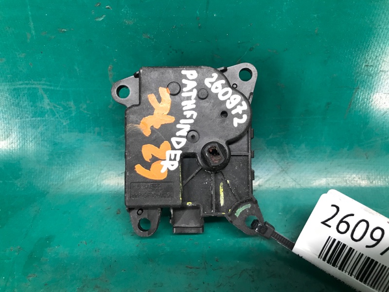 Моторчик заслонки печки NISSAN PATHFINDER R52 12-21 R52 3.5