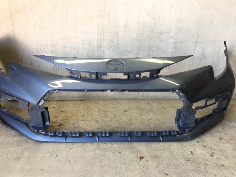 Бампер передний COROLLA 18-