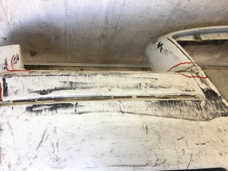 Бампер передний 300 04-10 2008 Седан 3.5 EGG