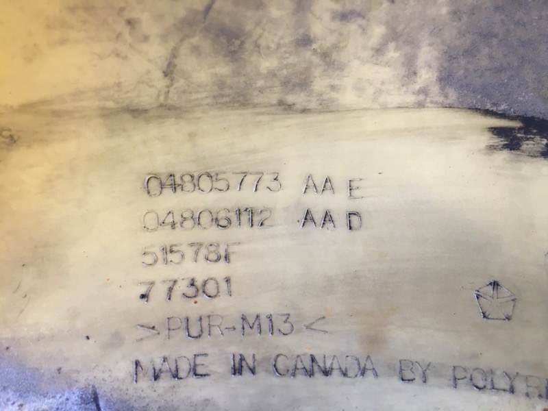 Бампер передний 300 04-10 2008 Седан 3.5 EGG