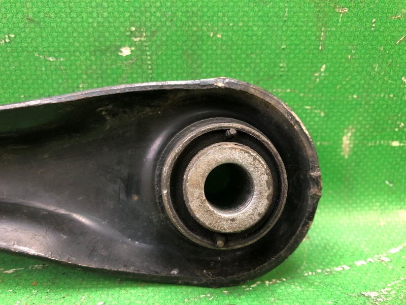 Рычаг задней подвески поперечный нижний FOCUS 10-18 MK3