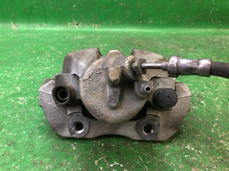 Суппорт тормозной передний правый FOCUS 10-18 MK3