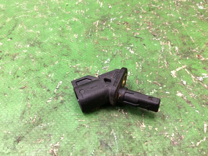 Датчик ABS передний FORD FOCUS 10-18 MK3 HV6Z-2C204-A Б/У
