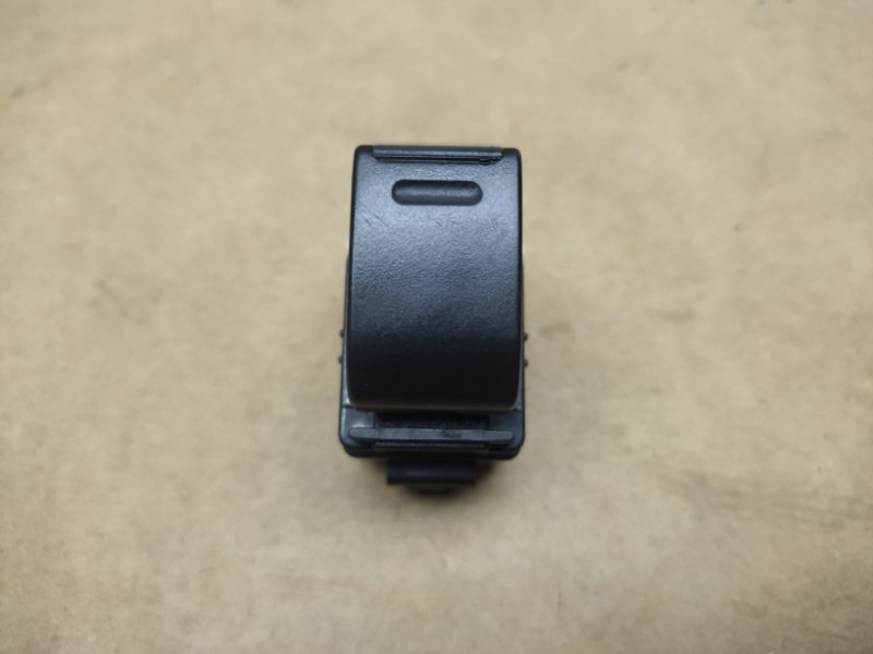 Кнопка стеклоподъемника TOYOTA PRIUS - 20 03-11 Б/У