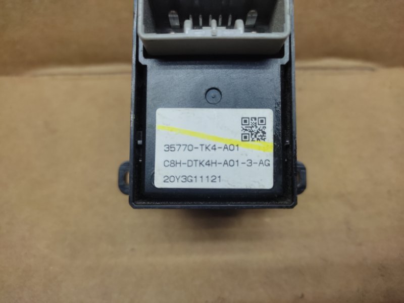 Кнопка стеклоподъемника ACURA RDX 12-19 Внедорожник 3.5