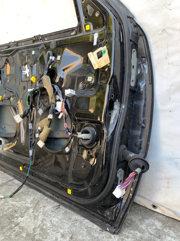 Дверь передняя левая LS430 00-06 2000 UCF30L 4.3 3UZFE