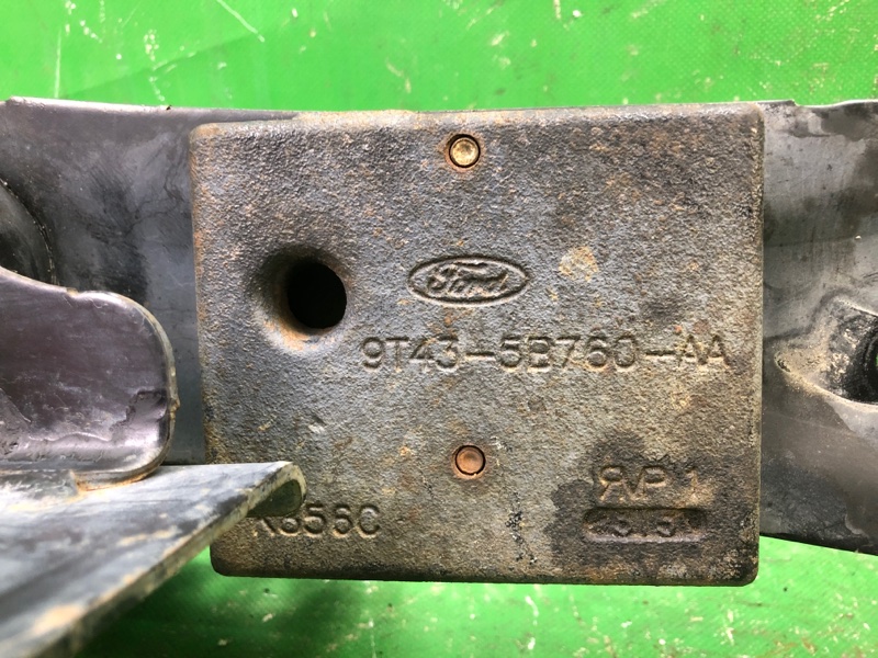 Рычаг задней подвески продольный задний правый EDGE 06-14 2010 T35PDED